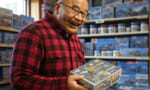 模型店で勝手にプラモの箱開ける人っているけどあれなんなの？？