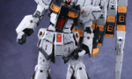 【ガンプラ】PGνガンダム、製品版でもやっぱり傾きそう…