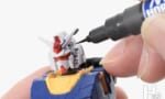 【ガンプラ】内部フレームとか黒い外装パーツに墨入れする必要あんのかなと思いながら半信半疑でやってる…